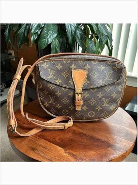LOUIS VUITTON Monogram Jeune Fille MM Shoulder Bag